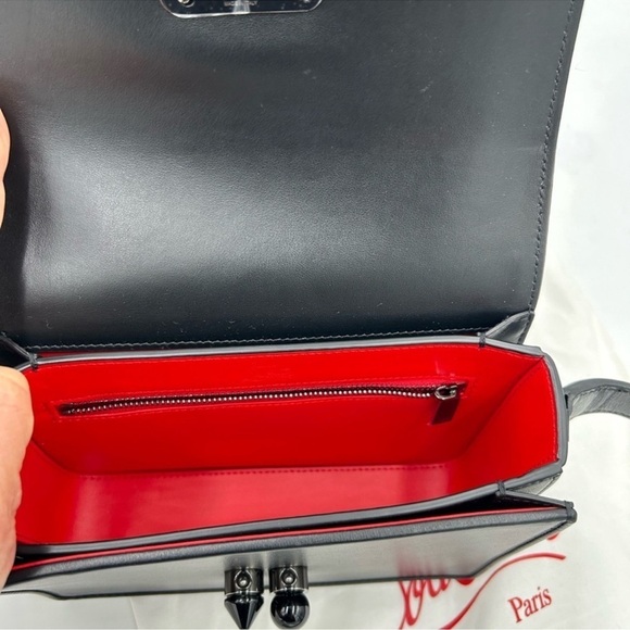 Women’s Christian Louboutin carasky spiked Crossbody bag made in Italy - Picture 7 of 12